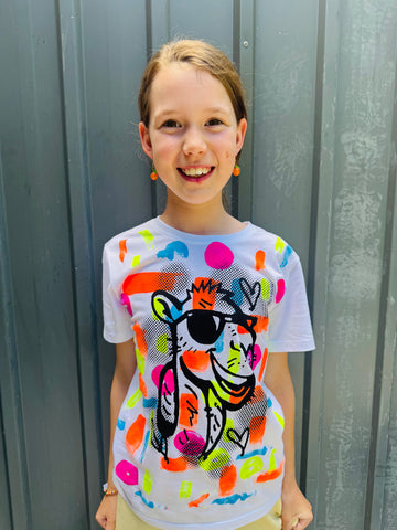 Friday April 17, 9.30am - Bubble Cool Camel painted t-shirt & bag